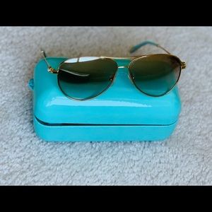 Tiffany & Co. Sunglasses 3034H Pearl Aviator